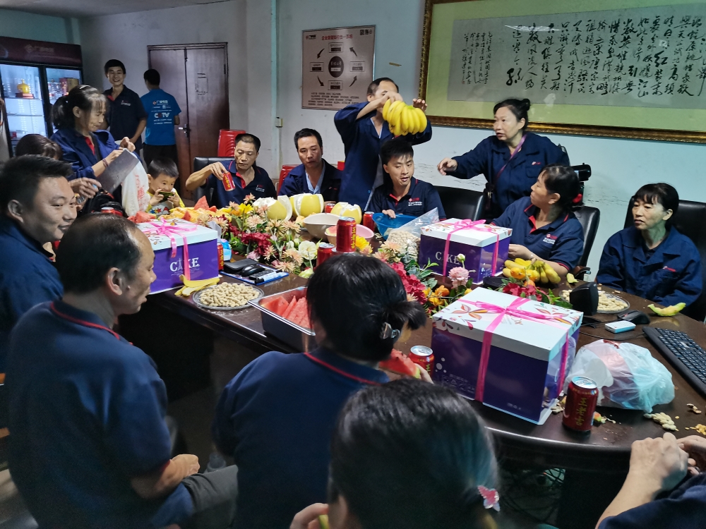 图片关键词 大家4.jpg