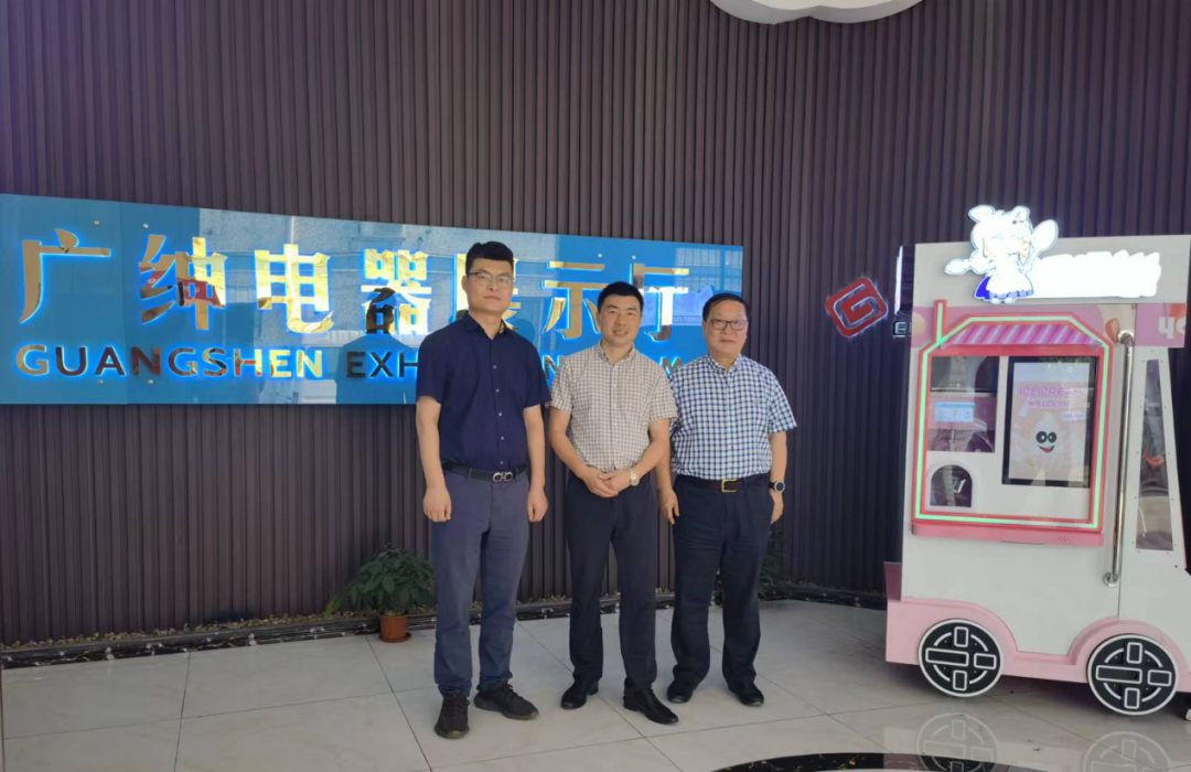合照2.jpg 合照2.jpg