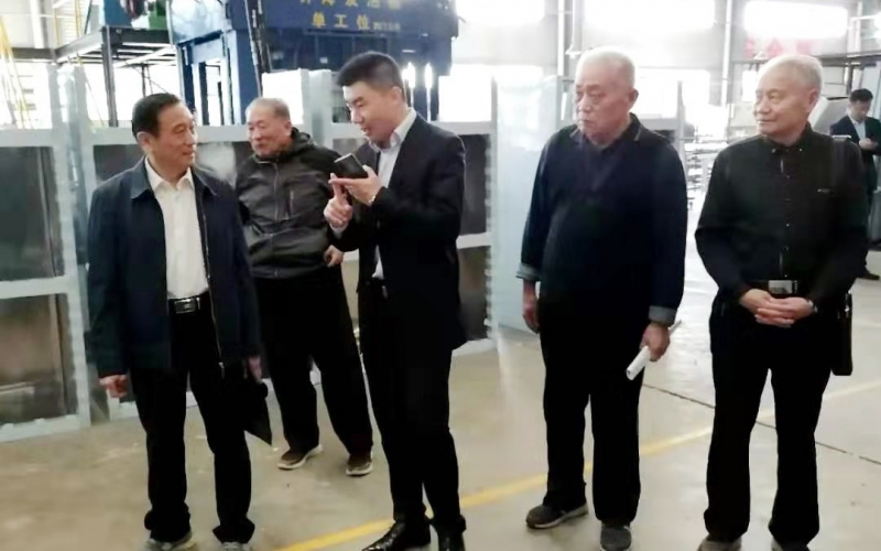 官宣！咸安区区长和老干部先后莅临广绅湖北生产基地